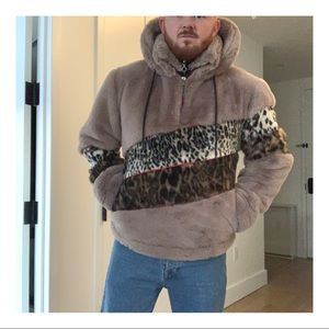 TEDDY BEAR HOODIE🧸